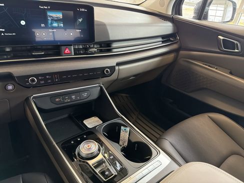 New 2026 Kia Carnival EX image 26