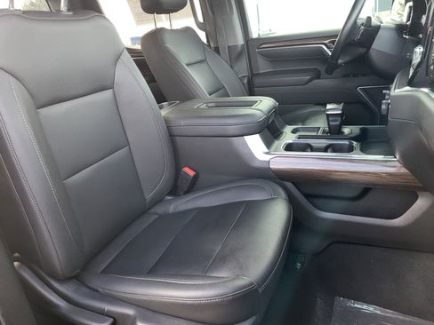 Used 2022 Chevrolet Silverado 1500 LT Trail Boss w/ LT Trail Boss Premium Package image 20