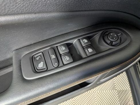Used 2019 Jeep Compass Limited w/ Safety & Security Group AWD/4WD image 13