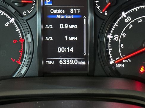 Used 2020 Toyota 4Runner SR5 image 25