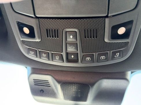 Used 2023 Lincoln Navigator Reserve image 40