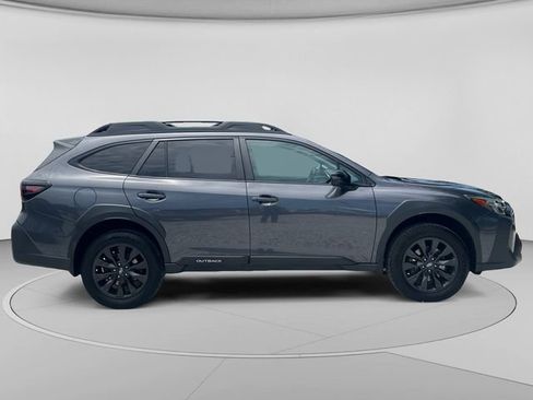 Used 2023 Subaru Outback Onyx Edition AWD/4WD image 7