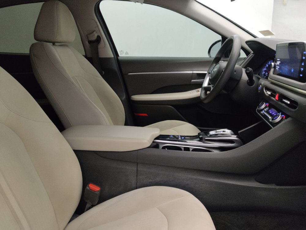 Used 2023 Hyundai Sonata SEL FWD image 21