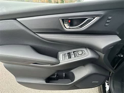 New 2026 Subaru Ascent Limited image 18