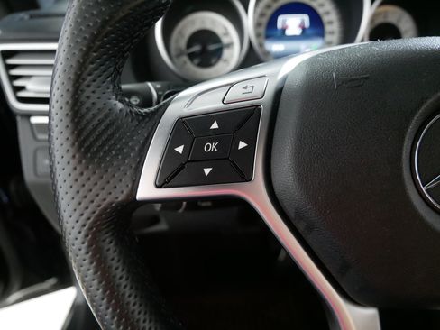 Used 2015 Mercedes-Benz E 400 4MATIC Coupe image 27