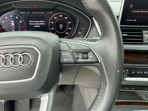 Used 2020 Audi Q5 2.0T Premium Plus w/ Premium Plus Package AWD/4WD image 18