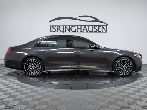 Certified 2023 Mercedes-Benz S 500 4MATIC image 4