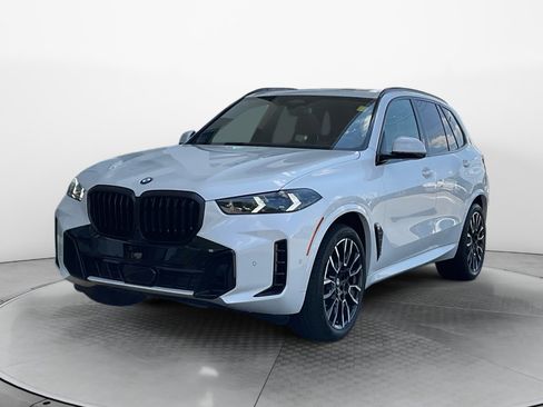 Used 2026 BMW X5 sDrive40i w/ M Sport Package RWD image 3