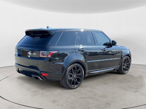 Used 2022 Land Rover Range Rover Sport HSE Silver Edition image 3