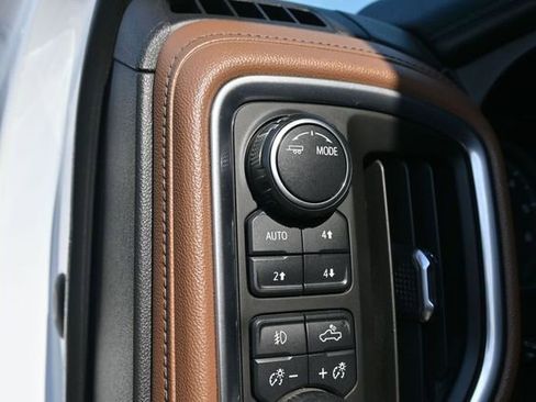Used 2024 Chevrolet Silverado 3500 High Country w/ High Country Premium Package AWD/4WD image 12