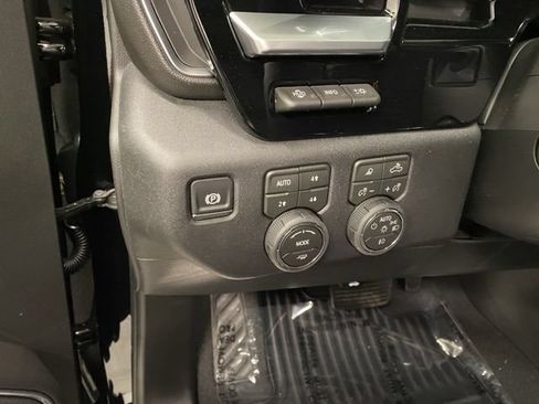 New 2026 Chevrolet Silverado 1500 LTZ w/ Technology Package AWD/4WD image 33