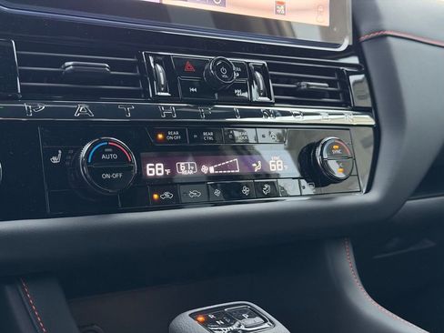 New 2026 Nissan Pathfinder Rock Creek image 28