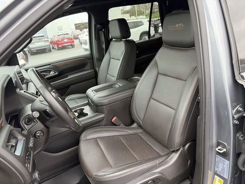 Used 2021 Chevrolet Tahoe High Country image 17