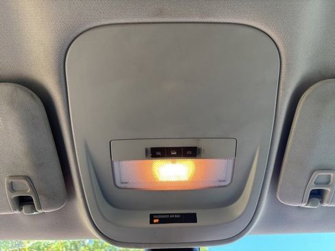 Used 2016 Chevrolet Colorado W/T w/ WT Convenience Package image 27