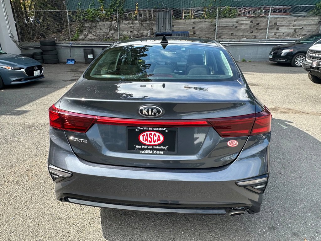 Used 2020 Kia Forte LXS FWD image 3
