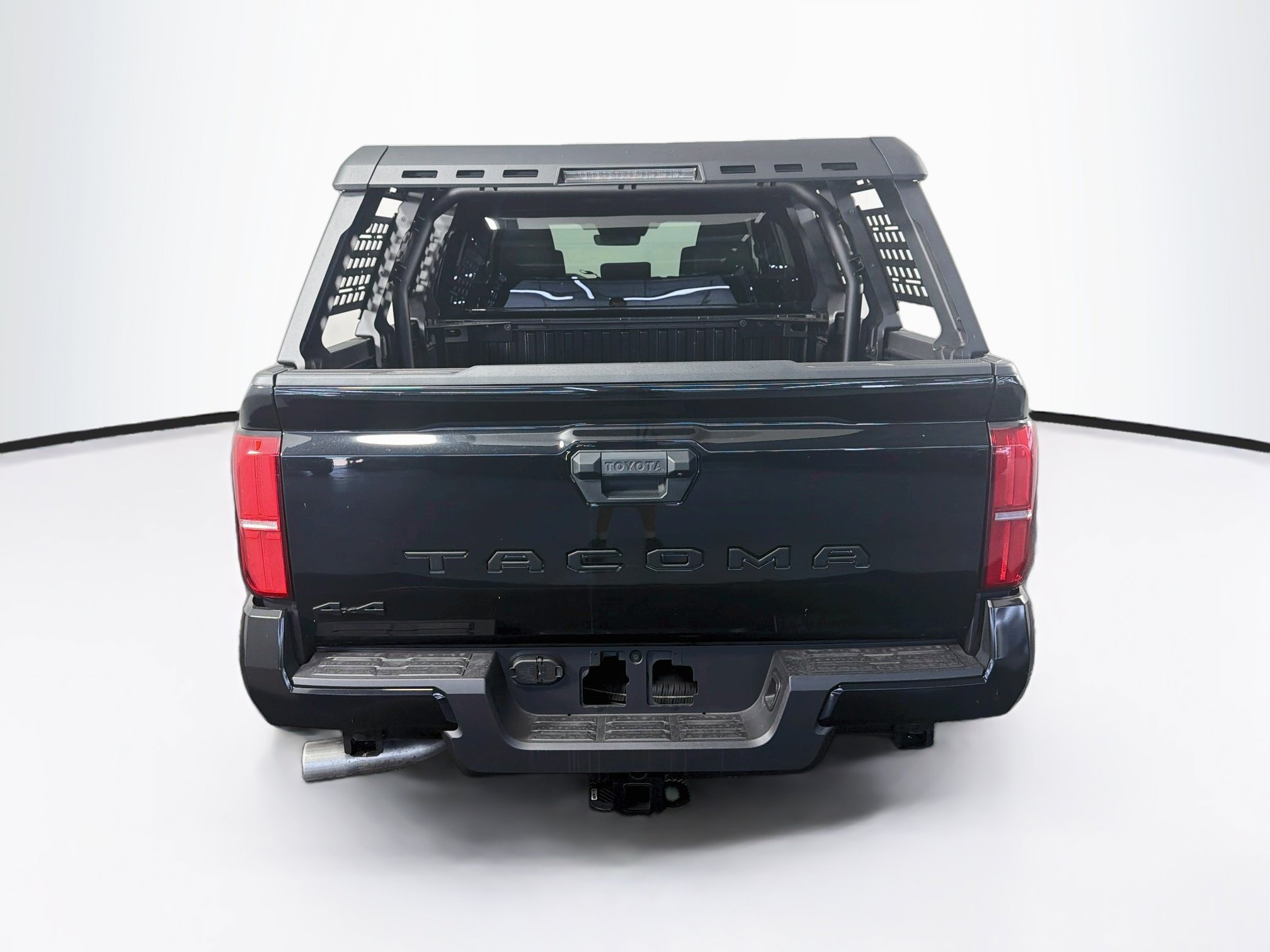 Used 2026 Toyota Tacoma SR5 AWD/4WD image 7