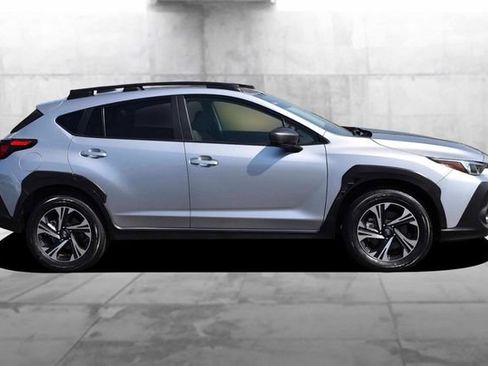 Used 2025 Subaru Crosstrek 2.5i Premium AWD/4WD image 5