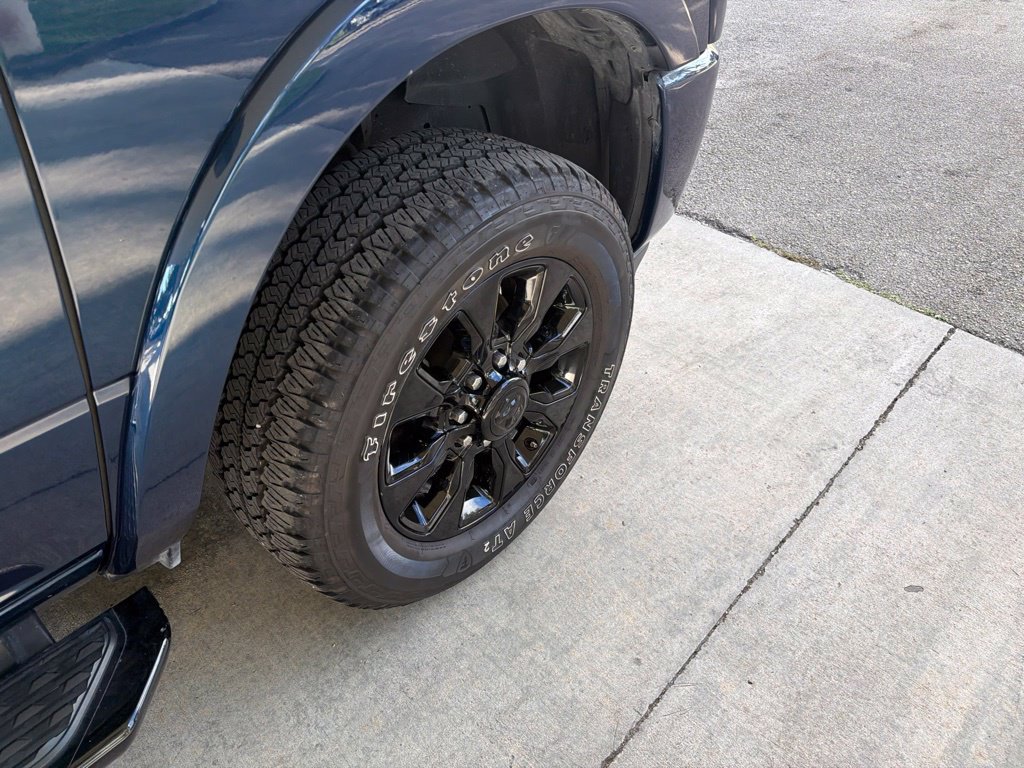 Used 2024 RAM 2500 Limited AWD/4WD image 30