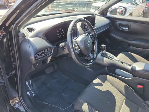 Used 2024 Honda HR-V Sport image 19