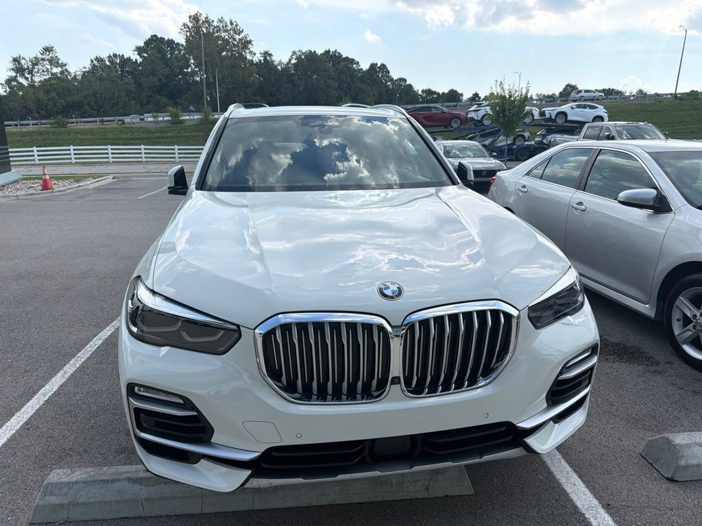 Used 2020 BMW X5 xDrive40i w/ Premium Package AWD/4WD image 2