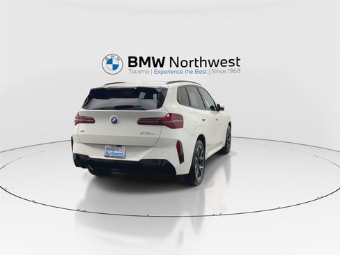 New 2026 BMW X3 xDrive30i w/ M Sport Package AWD/4WD image 2