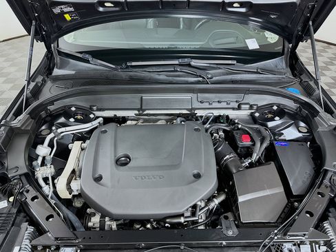 Used 2022 Volvo XC60 B6 Inscription w/ Advanced Package image 35