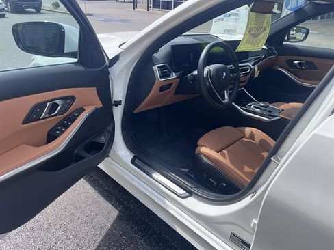 New 2024 BMW 330i xDrive Sedan w/ Convenience Package image 10