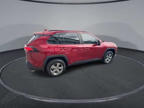Used 2024 Toyota RAV4 LE AWD/4WD image 17