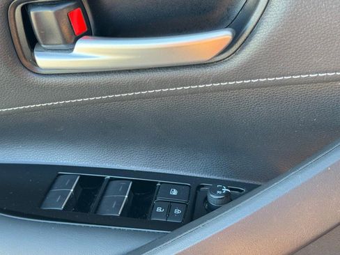 Certified 2023 Toyota Corolla SE FWD image 21