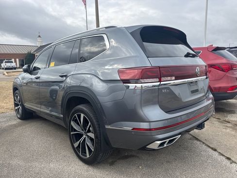 Used 2024 Volkswagen Atlas SEL Premium R-Line image 6