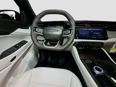 New 2026 Jeep Cherokee Limited AWD/4WD image 30