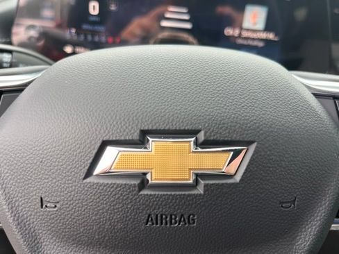 New 2026 Chevrolet Traverse LT w/ LPO, Floor Liner Package FWD image 37