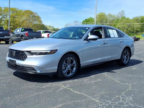 Used 2025 Honda Accord EX-L image 4