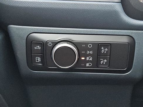 Used 2026 Ford Maverick XL FWD image 18