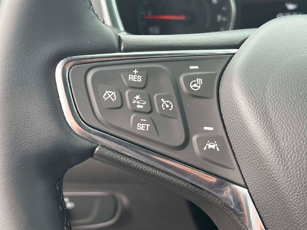 Used 2024 Chevrolet Equinox LT FWD image 22