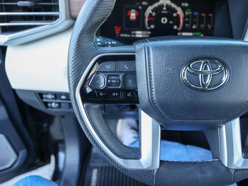 Used 2023 Toyota Sequoia Capstone image 20