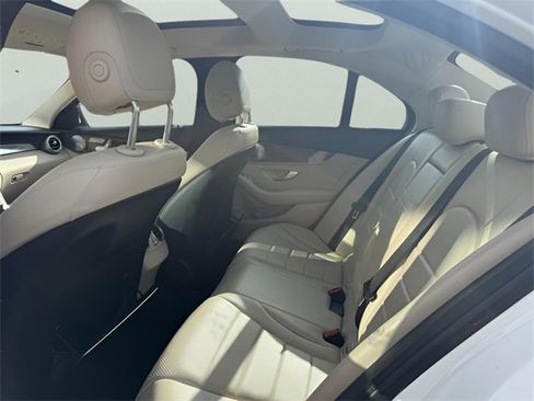 Used 2015 Mercedes-Benz C 300 4MATIC Sedan image 20