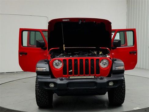 Used 2020 Jeep Gladiator Sport w/ Quick Order Package 24S image 10