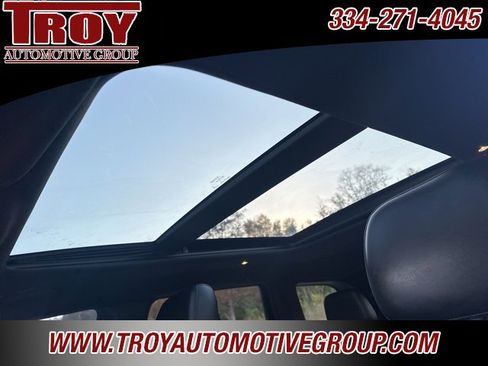 Used 2018 Jeep Grand Cherokee Limited w/ Luxury Group II image 19