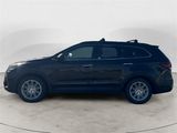 Used 2017 Hyundai Santa Fe SE image 2