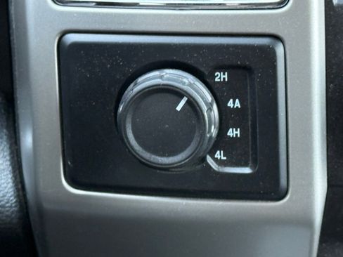 Used 2019 Ford F150 Lariat AWD/4WD image 24