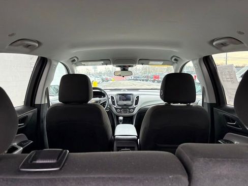 Used 2024 Chevrolet Equinox LT image 31