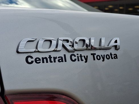 Used 2010 Toyota Corolla LE FWD image 29