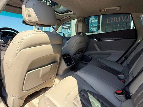 Used 2015 Maserati Quattroporte GTS RWD image 14