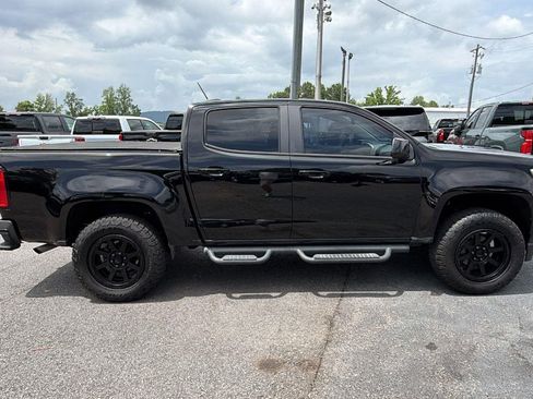 Used 2016 Chevrolet Colorado Z71 AWD/4WD image 4