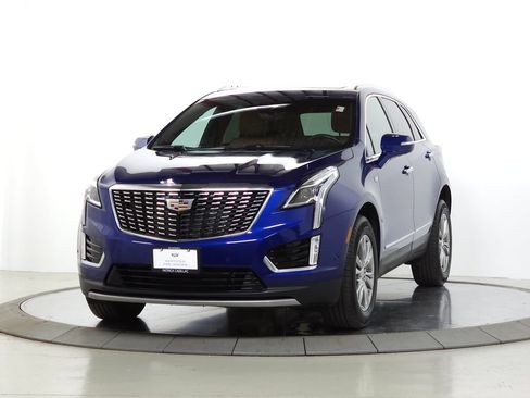 Certified 2023 Cadillac XT5 Premium Luxury w/ Technology Package AWD/4WD image 1