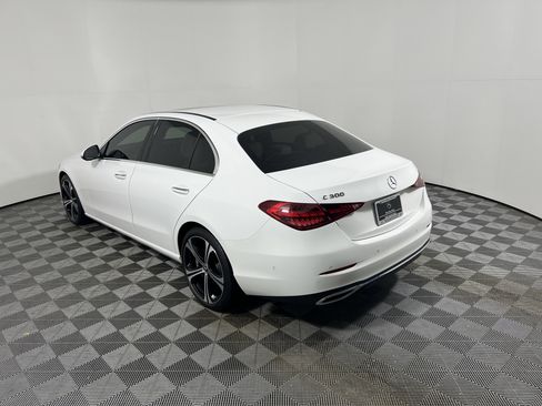 Used 2024 Mercedes-Benz C 300 Sedan image 3