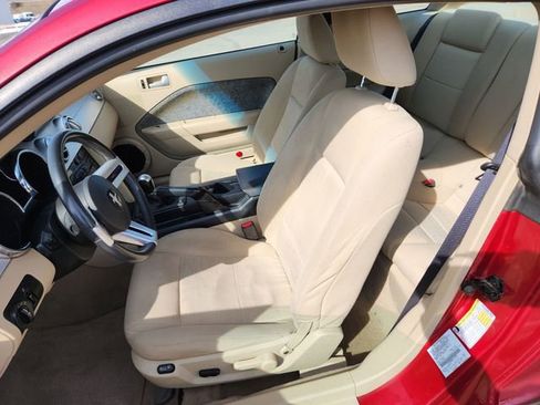 Used 2006 Ford Mustang Coupe image 16