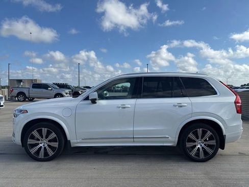 Used 2024 Volvo XC90 T8 Ultimate w/ Protection Package Premier AWD/4WD image 6
