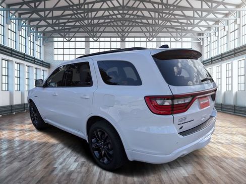 Used 2025 Dodge Durango R/T w/ Blacktop Package AWD/4WD image 5